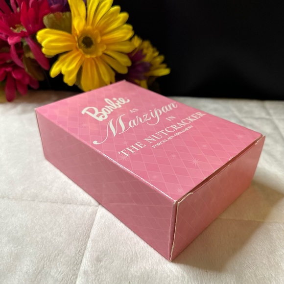 Vintage 1999 Avon Barbie As Marzipan In The Nutcracker 3rd & Final In Series - Picture 15 of 16